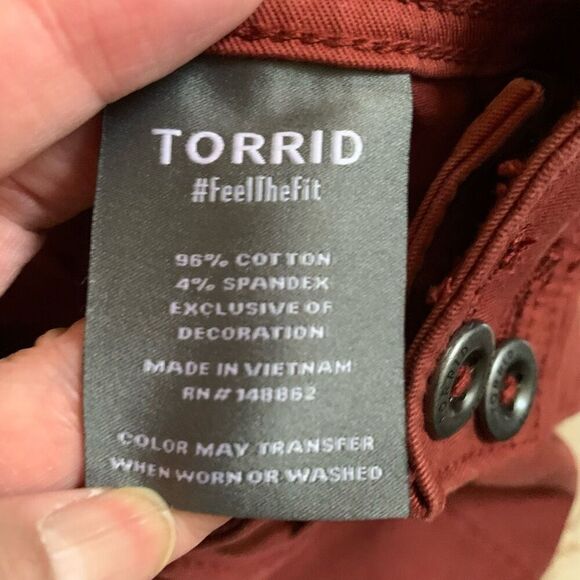 NWT Torrid womens plus crop aviator skinny stretch twill mid rise pant color fir - Picture 5 of 9